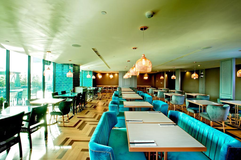 Fx Hotel Tainan Exterior photo